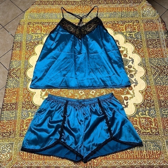 Other - 2 Peice Satin and Lace Pajama Set Teal and Black Size XL